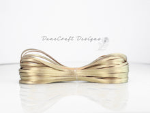 Load image into Gallery viewer, Kangaroo Leather Lace-DANECRAFT Custom Color-PLATINUM BLONDE METALLIC