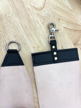 Load image into Gallery viewer, Hardware for Kangaroo Tail strop
